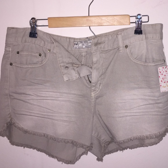 Free People Chalk Shorts - Picture 4 of 5